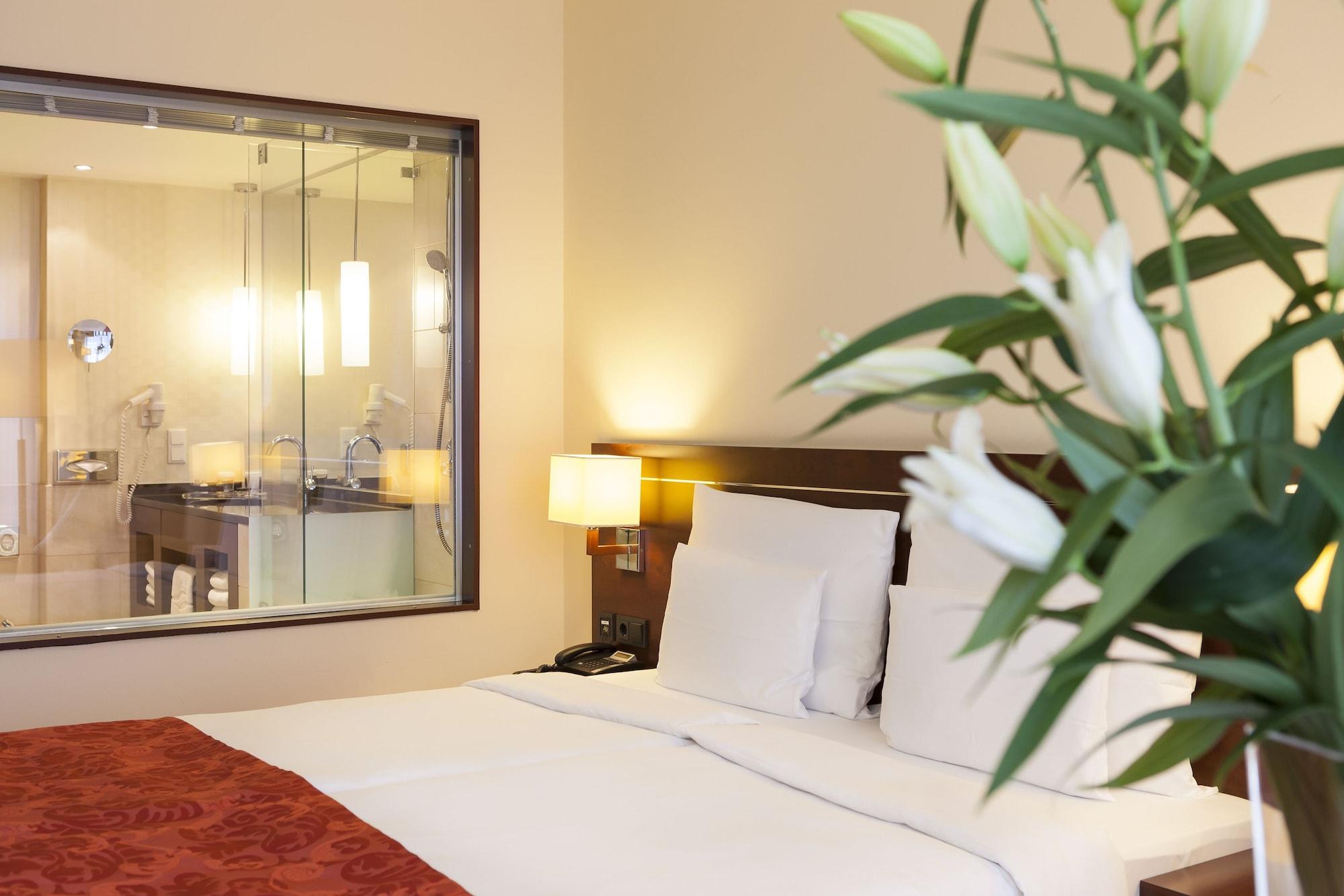 Hotel Vier Jahreszeiten Starnberg Esterno foto