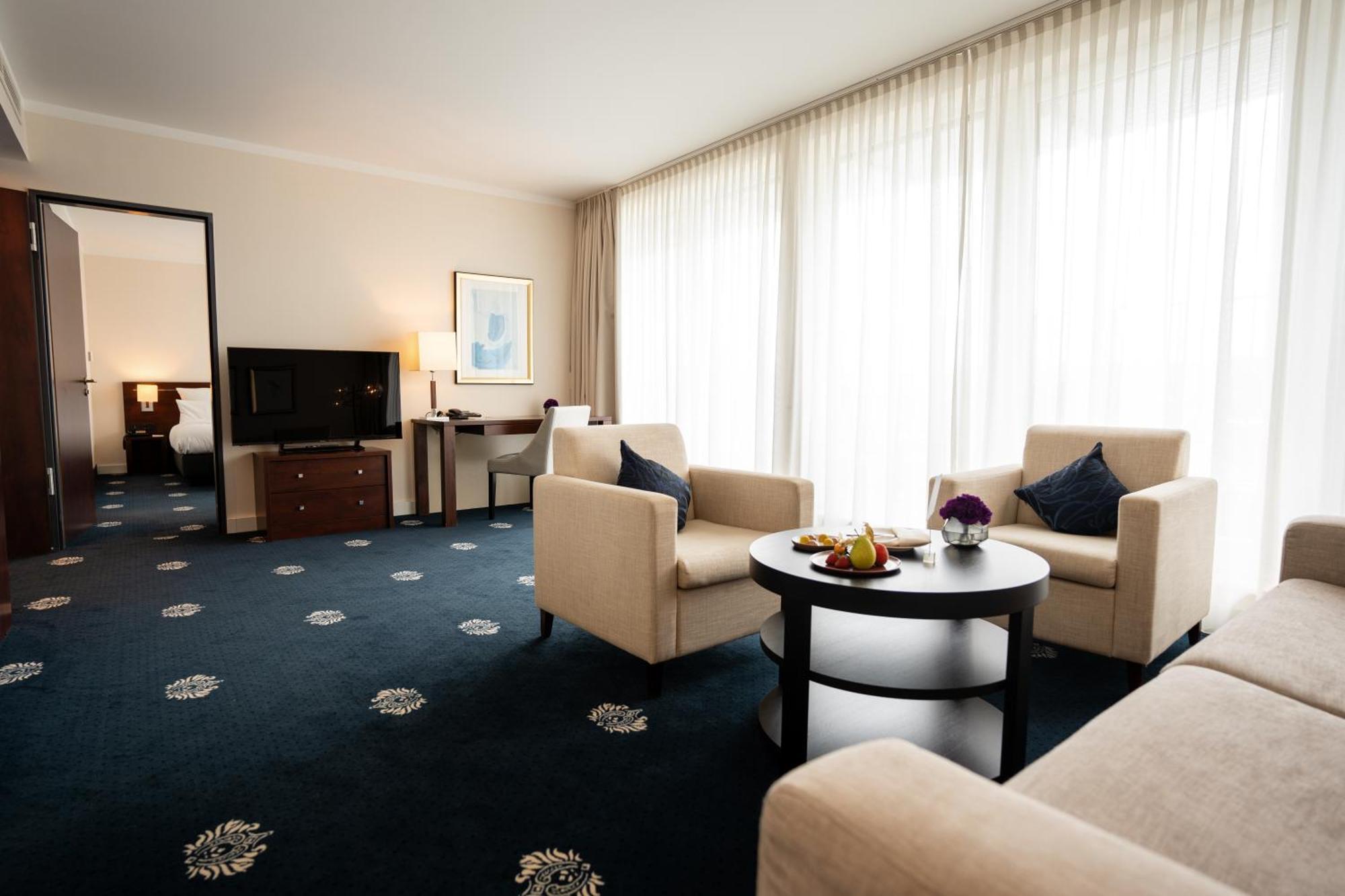 Hotel Vier Jahreszeiten Starnberg Esterno foto