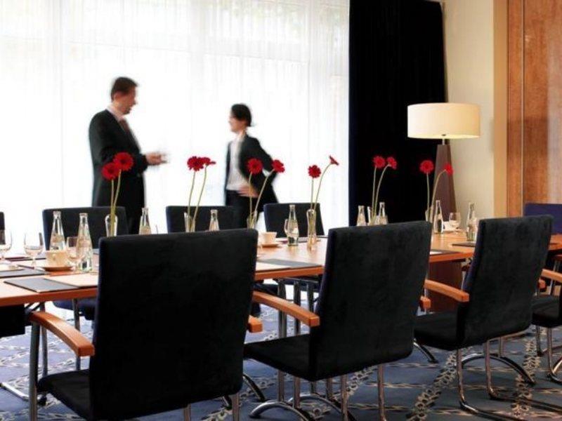 Hotel Vier Jahreszeiten Starnberg Esterno foto